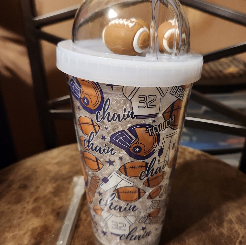 Sports Themed Frosty Light Up Tumbler with Straw